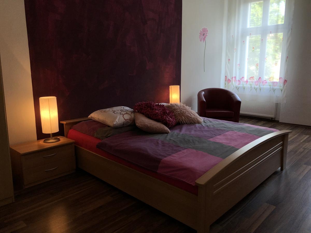 Apartmany Galeta Karlovy Vary Exterior photo